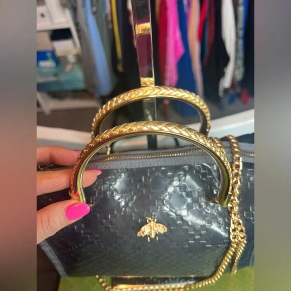 Gucci Beauty Bag - Picture 6 of 11